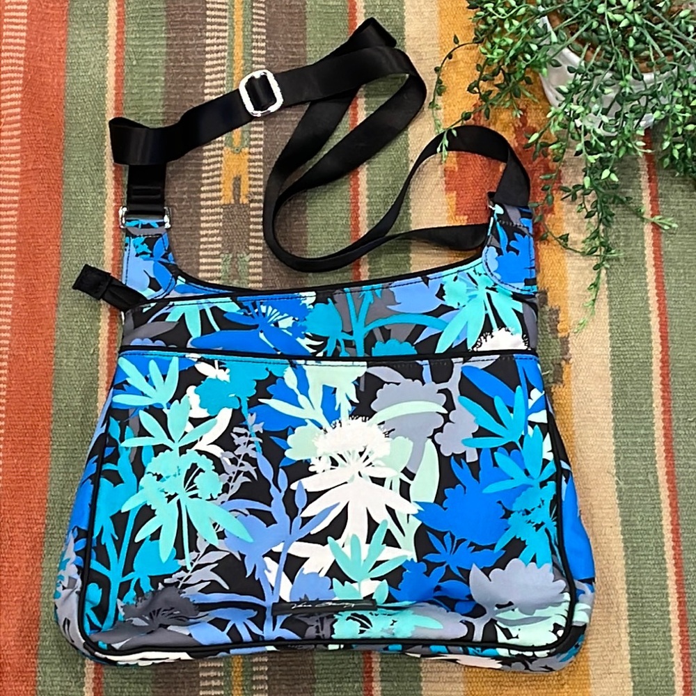 Vera Bradley messenger bag